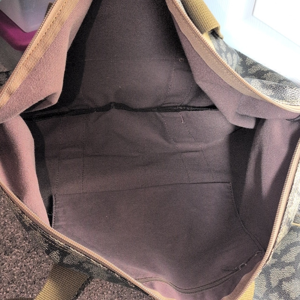 Vintage Yves Saint Laurent Giraffe-Print Boston Bag and Make-up Pouch - Picture 8 of 11